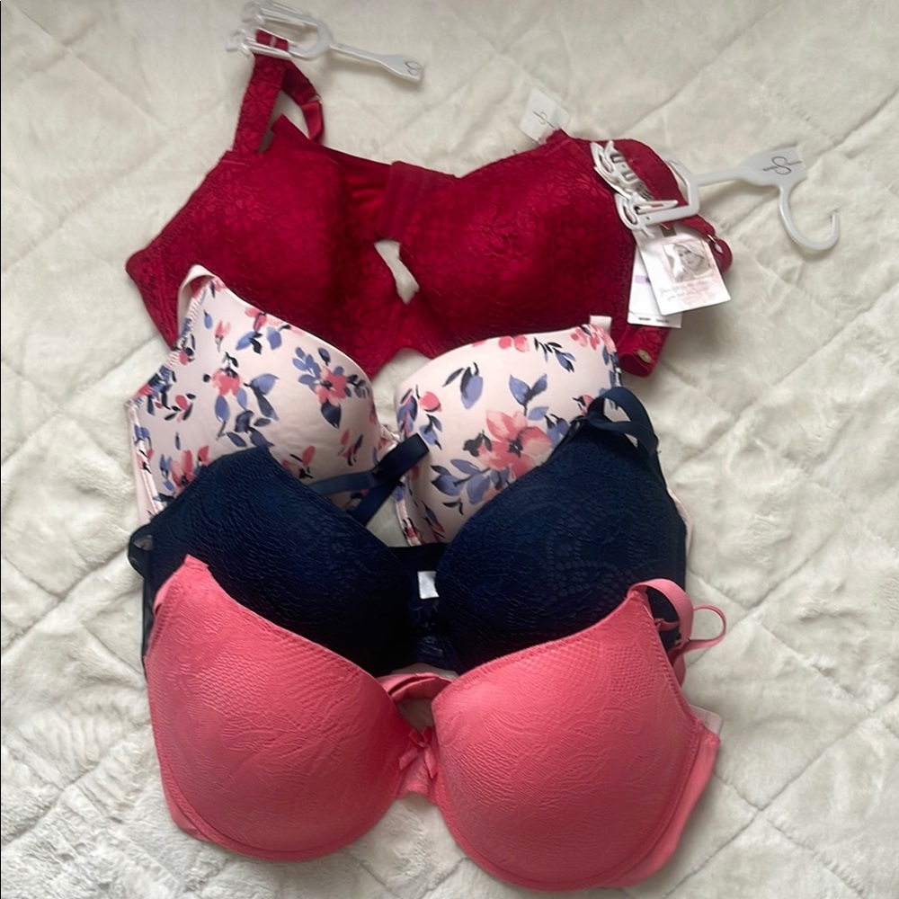 Floral and Lace Women's Bra Set - Red, Pink, Navy